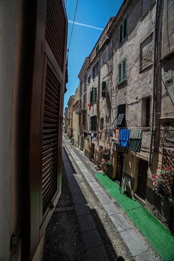 דירות אלגהרו Palau Del Corso